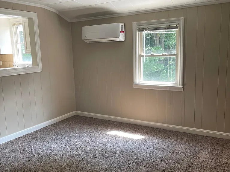1622 Flora Ave — Photo 10