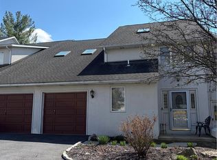 6 Aspen Ct, Easton, PA