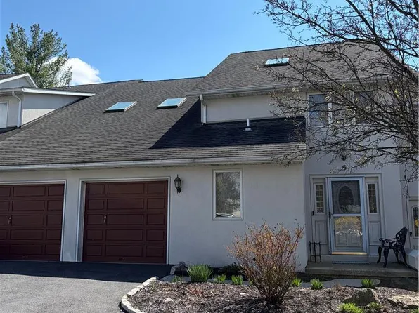 6 Aspen Ct, Easton, PA 18040