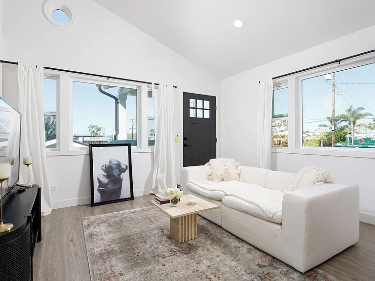 118 Magnolia St — Photo 4