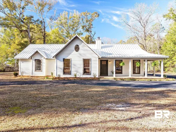 9853 Lakeview Rd, Bay Minette, AL 36507