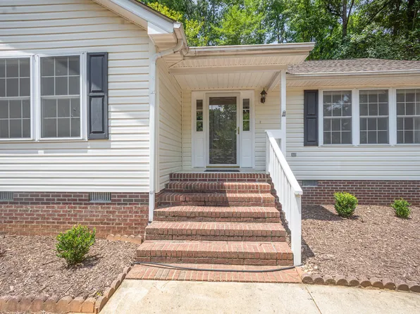 790 Cashmere Ct, Sanford, NC 27332