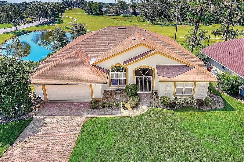 1st image of 4439 Fairway Oaks Dr