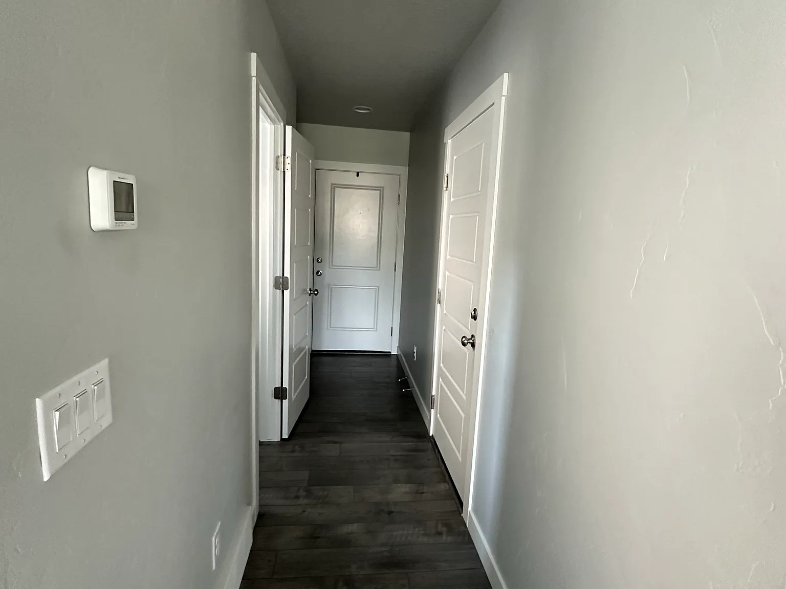 3 bed, 2.5 bath, 1761 sqft, $2,400 — Photo 4