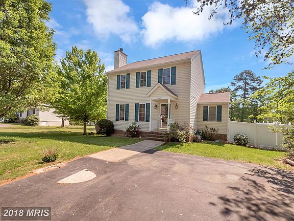 2nd image of 8605 Leslie Ct
