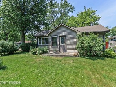 1426 Idlewild Dr, Round Lake Beach, IL, 60073