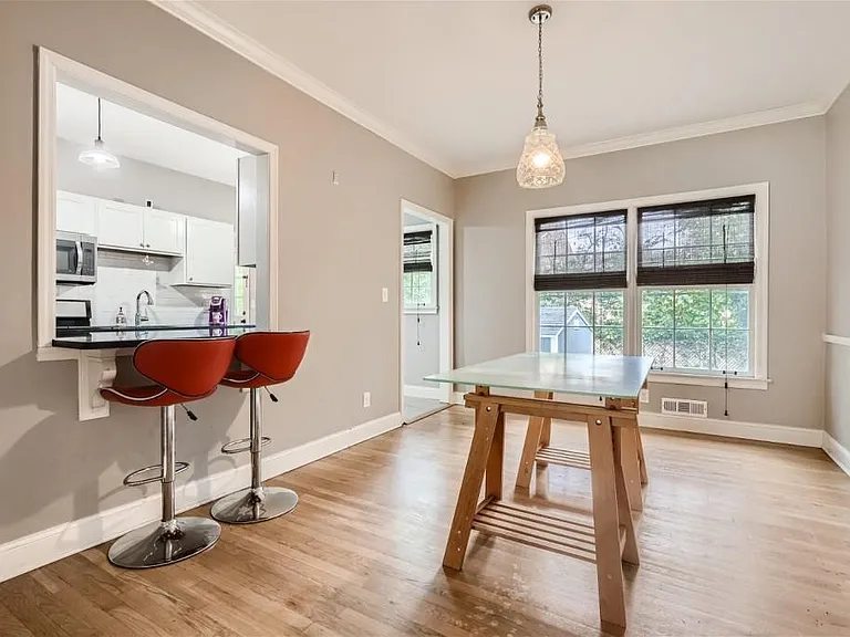 3685 Cantrell Rd NE #A — Photo 6