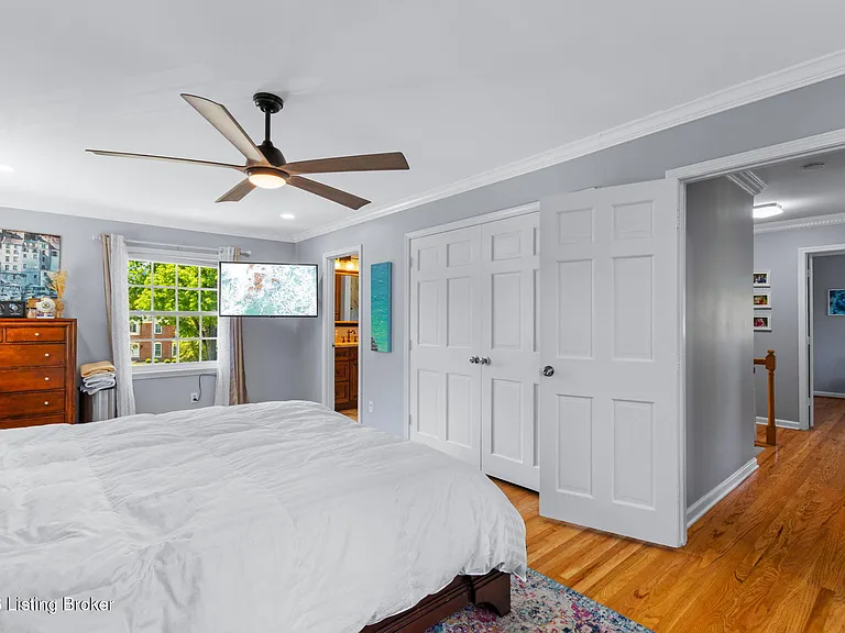 10807 Helmsdale Ln — Photo 23