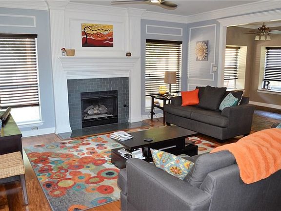 3rd image of 1105 Wildwood Cir