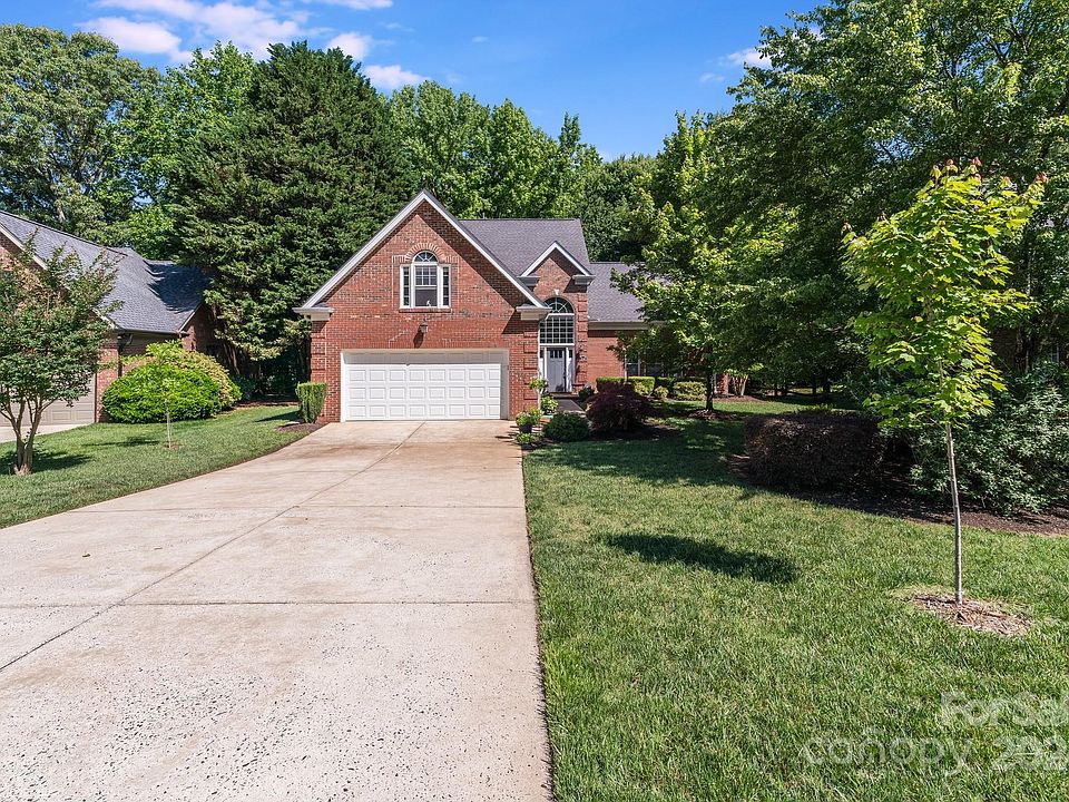 1st image of 5040 Hickory Lake Ln