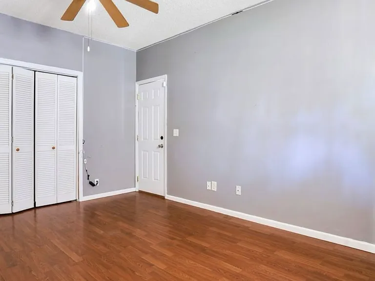 108 Stafford St — Photo 4