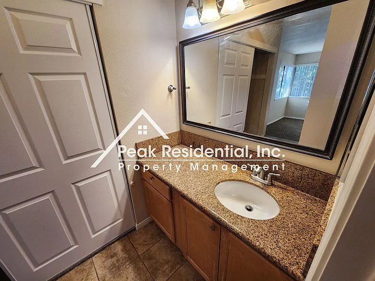 3715 Tallyho Dr — Photo 14