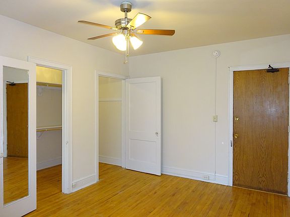 2nd image of 1525 Lasalle Ave APT 305