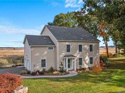 16 James Ct, Old Saybrook, CT, 06475