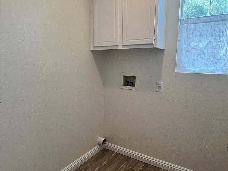 6966 Grison St — Photo 12