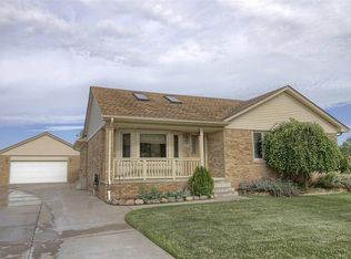 63741 Place Rd, Lenox, MI 48048