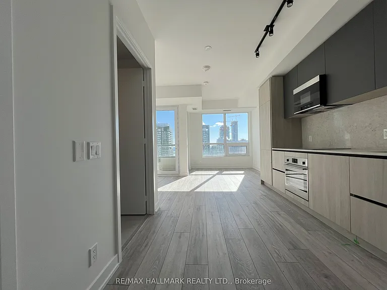 108 Peter St #3909 — Photo 5