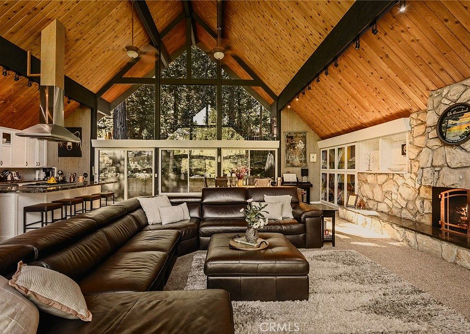 1st image of 779 Grass Valley Rd