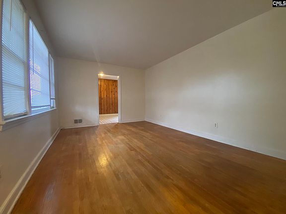 3rd image of 2314 Orchard St