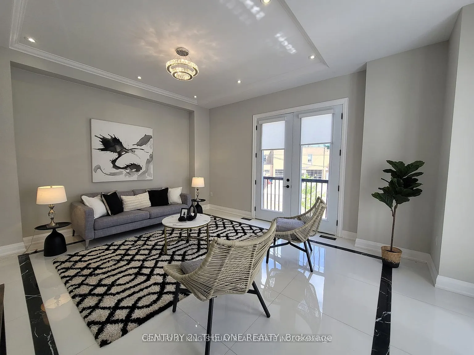 3 bed, $6,300 — Photo 2
