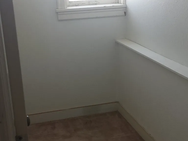 226 S Main St — Photo 9
