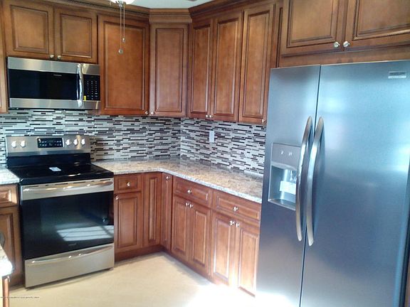 3rd image of 1124B Argyll Cir #100B