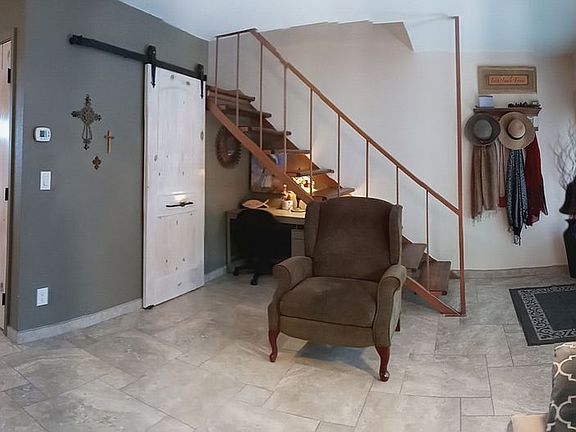 Living Room 4