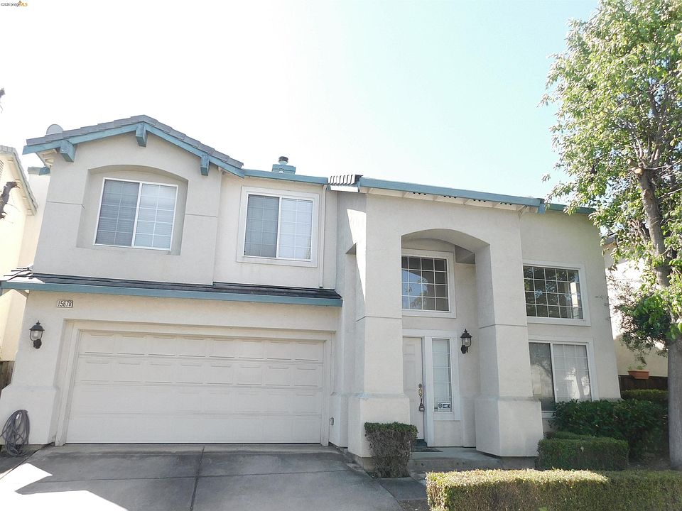 1st image of 15678 Atlantus Ave