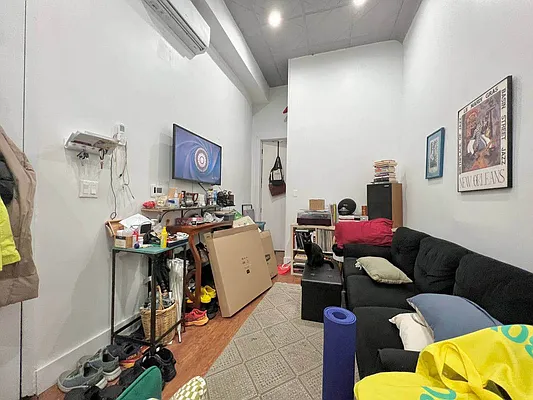 Rented by Doorway NYC, LLC | media 16