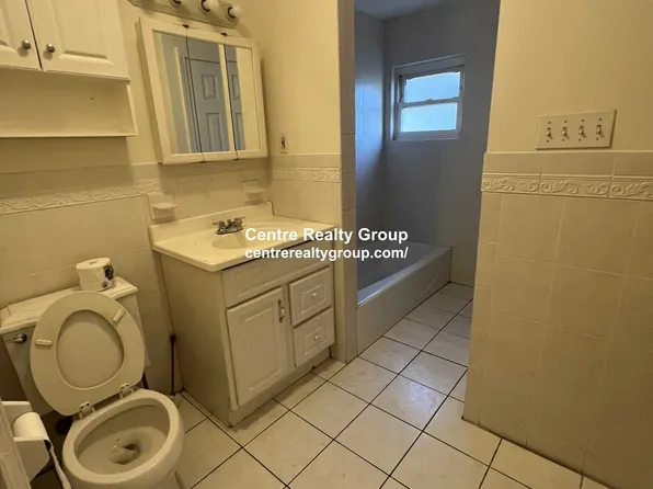 (undisclosed Address), Somerville, MA 02145