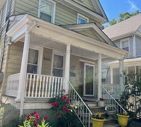 3rd image of 8424 109th Street