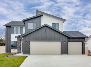 2861 N Sunset Farm Ave, Kuna, ID 83634