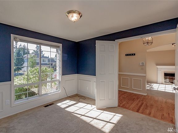 5th image of 25618 Lake Wilderness Country Club Dr SE #C