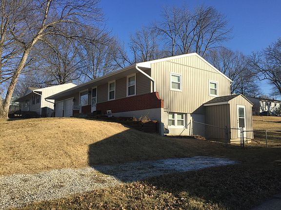 2nd image of 19015 E Ponca Dr