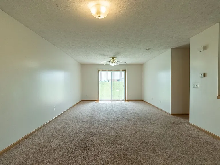 7229 Whitewater Ln — Photo 7