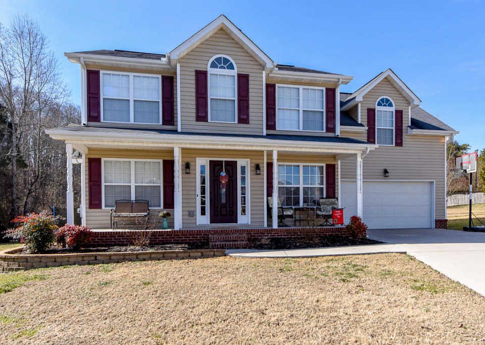 1st image of 3101 Champions Trail Ln