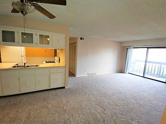 5th image of 4845 W 137th St #C14