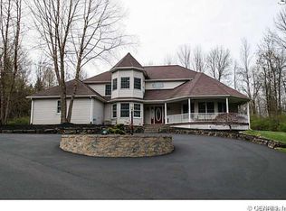 967 Kuttruff Rd, Walworth, NY 14568