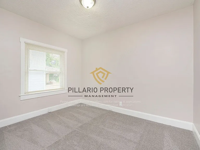 510 N Dearborn St — Photo 13