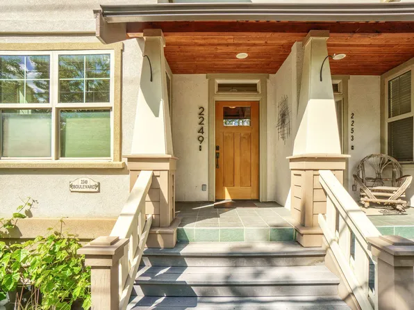 2249 Siskiyou Blvd, Ashland, OR 97520