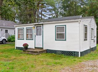 128 N Shore Rd, Hampton, NH 03842