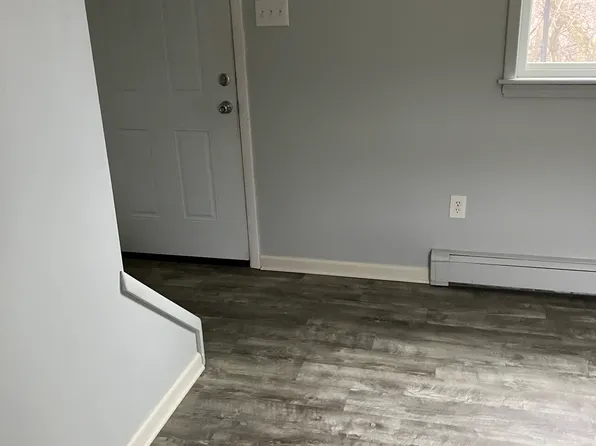 12 Scott Way, Carnegie, PA 15106