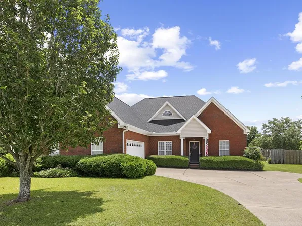 409 Drake Dr, Dothan, AL 36305