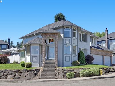 11239 SE Highland Loop, Clackamas, OR, 97015