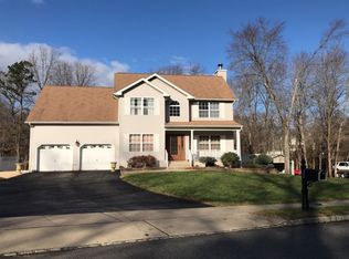 4 Cedarwood Ln, Jackson, NJ 08527