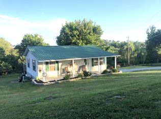 1052 Pine Hollow Rd, Jacksboro, TN 37757