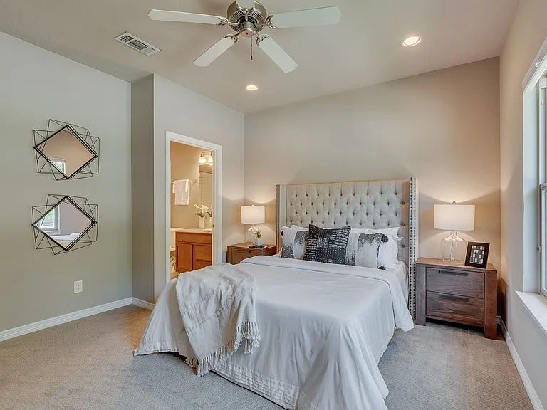 2816 Lubbock Ave — Photo 21