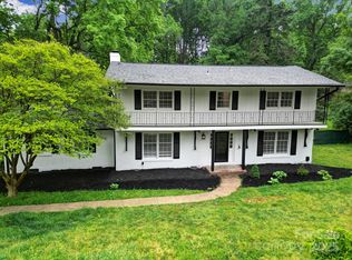7531 Linda Lake Dr, Charlotte, NC 28215