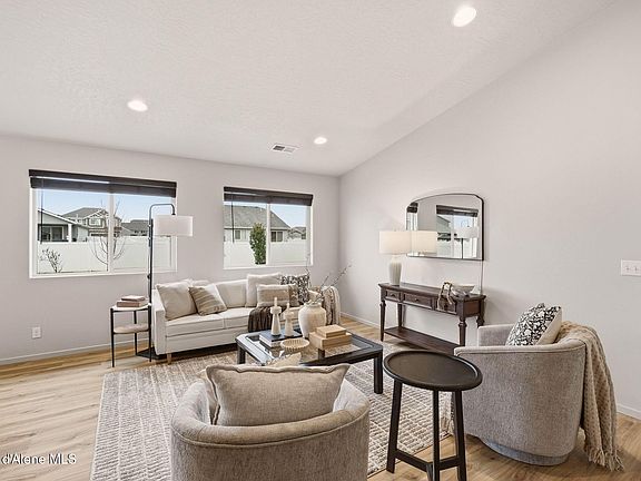 5th image of 4111 W Belgrave Way