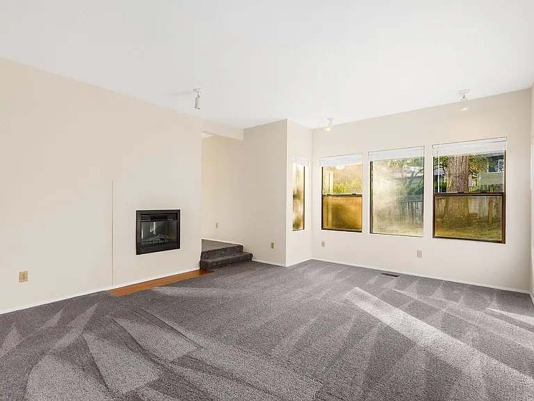 17633 NE 88th Pl — Photo 5